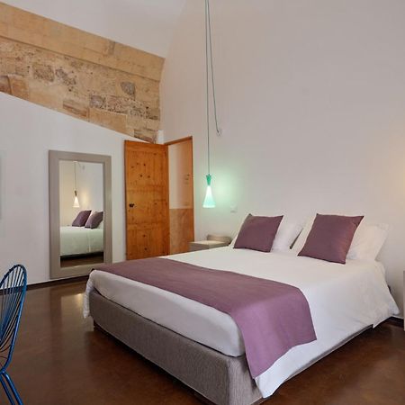 Bed and Breakfast Palazzo Persone Dimora Storica Лечче Экстерьер фото